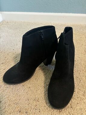 Old Navy Faux-Suede Ankle Boots